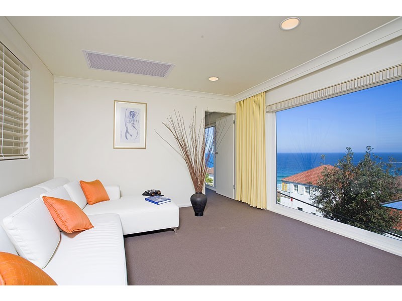 17 Dellview Street, Tamarama NSW 2026