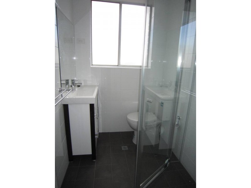 2/28 Gordon Street, Rozelle NSW 2039