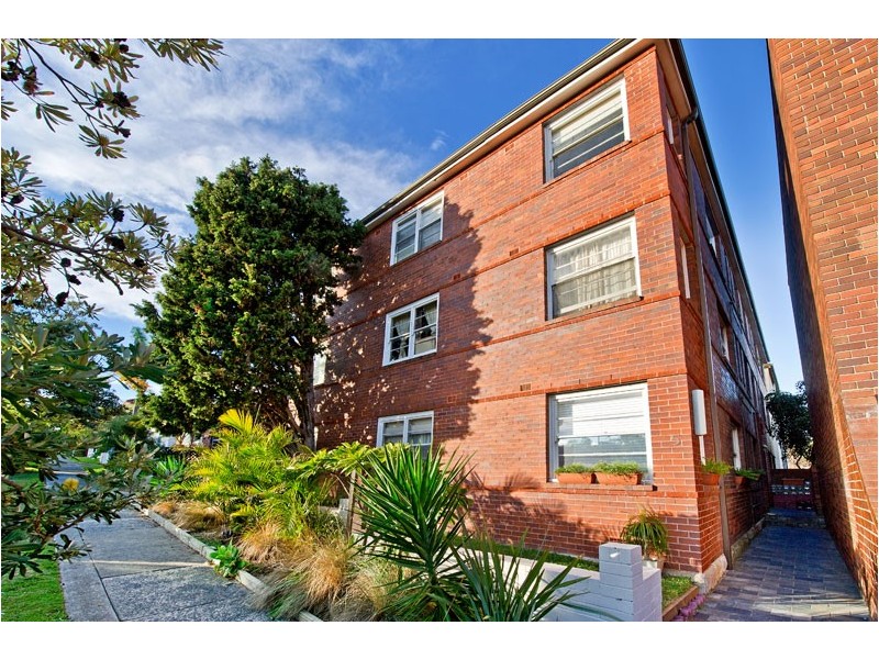 1/5 Hastings Parade, Bondi Beach NSW 2026