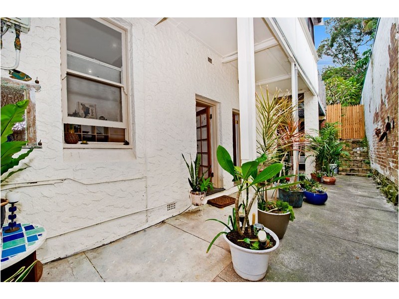 2/18-20 Sir Thomas Mitchell Road, Bondi Beach NSW 2026