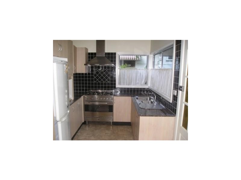 1 Burke Street, Chifley NSW 2036