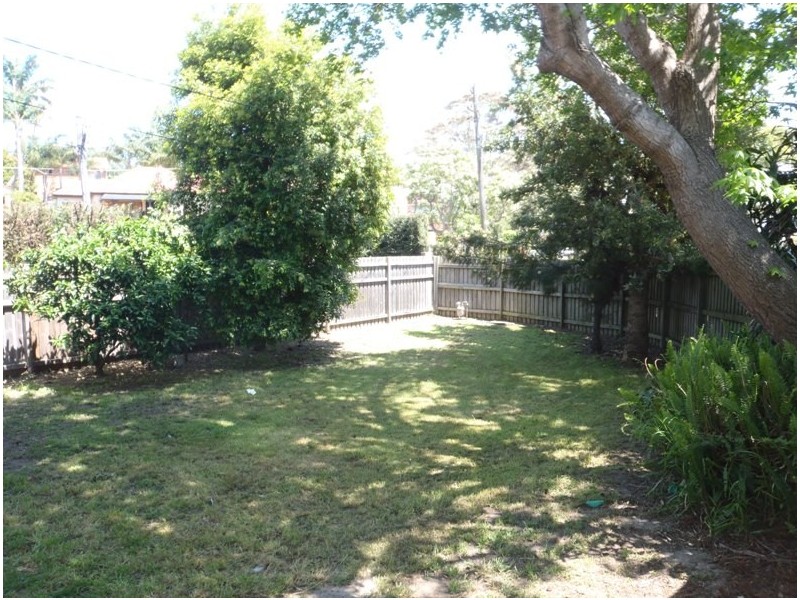 1 Burke Street, Chifley NSW 2036