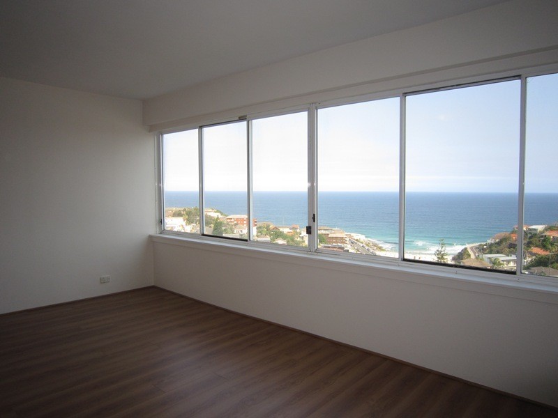 61/20 Illawong Avenue, Tamarama NSW 2026