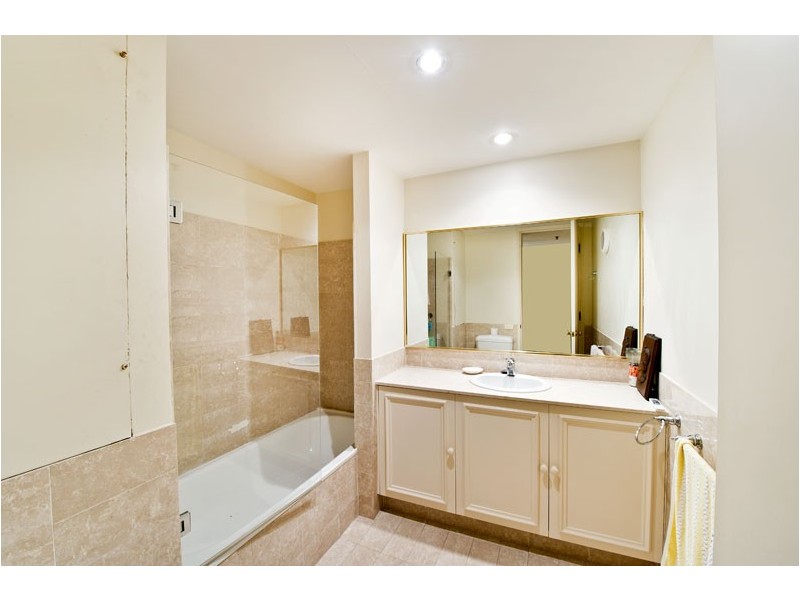 2012/83-85 Spring Street, Bondi Junction NSW 2022