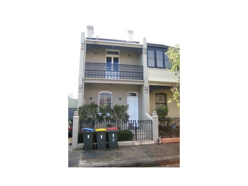 2 Mill Hill Road, Bondi Junction NSW 2022