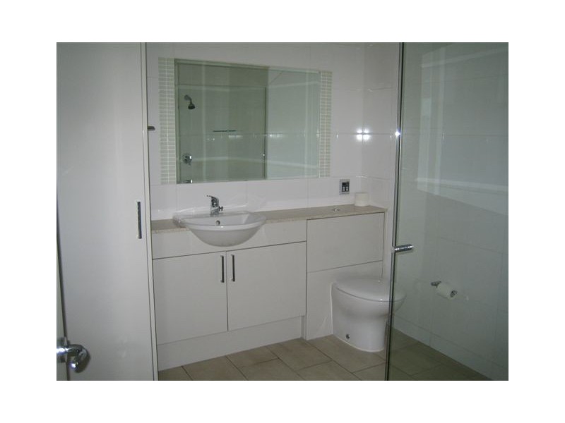 2 Mill Hill Road, Bondi Junction NSW 2022