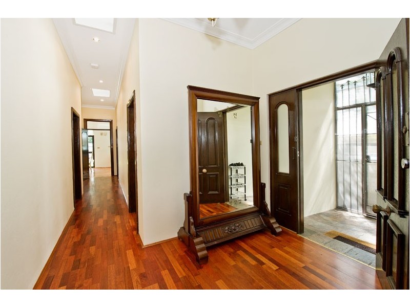 17 Faraday Avenue, Rose Bay NSW 2029