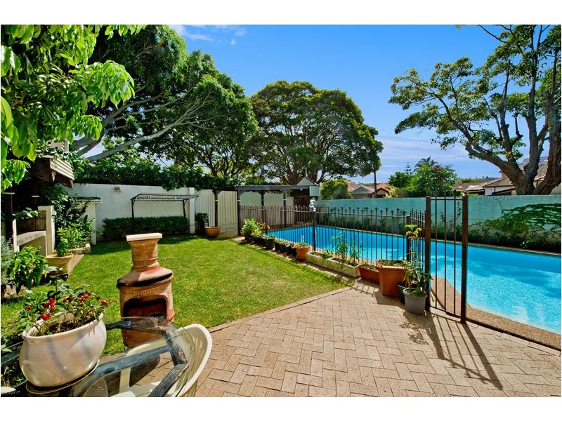 17 Faraday Avenue, Rose Bay NSW 2029