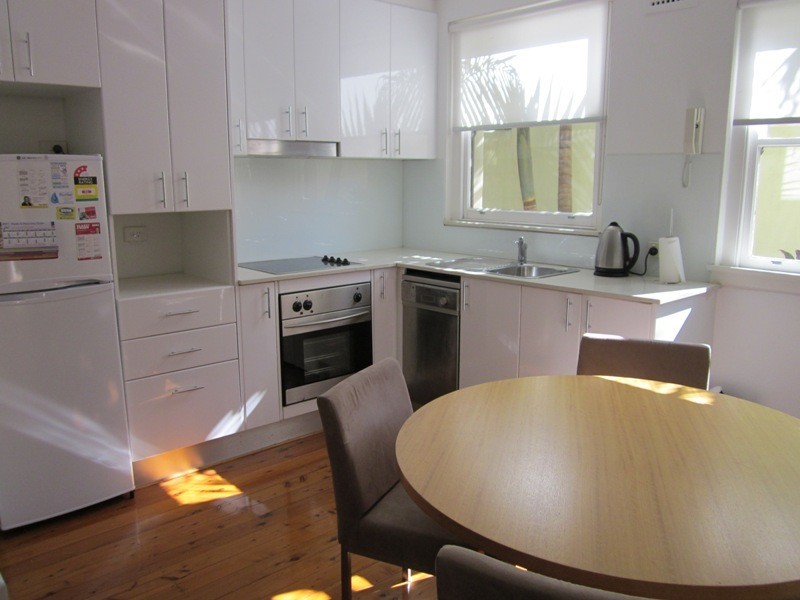 2/5 Lugar Street, Bronte NSW 2024