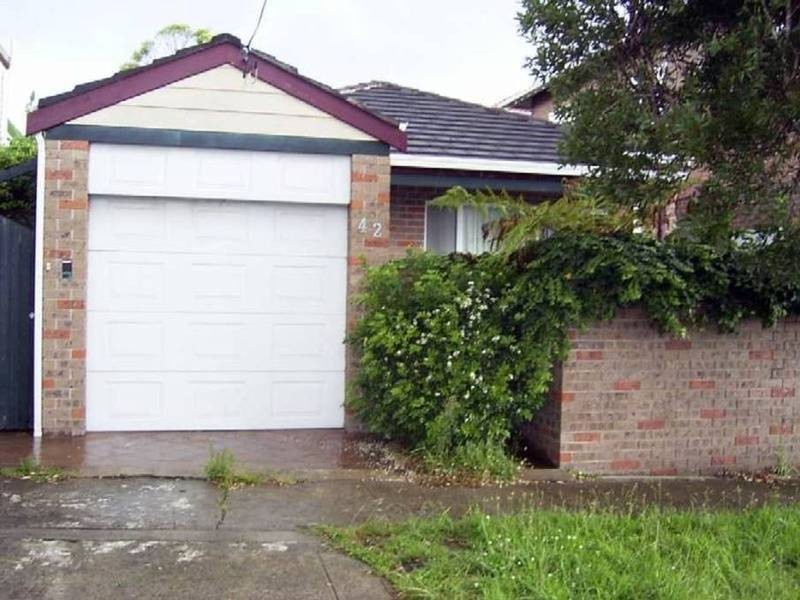 42 Edmund Street, Queens Park NSW 2022