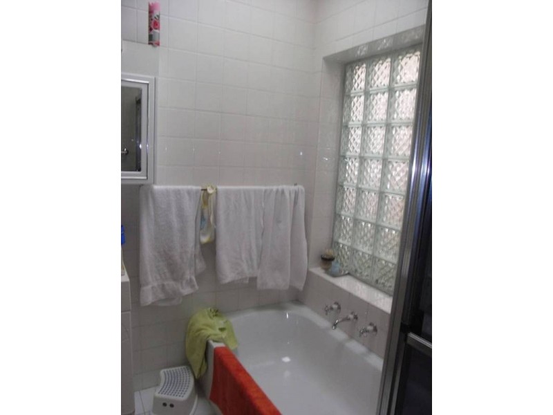 42 Edmund Street, Queens Park NSW 2022