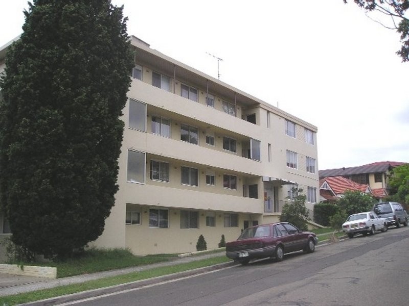 8/27 Castlefield Street, Bondi NSW 2026