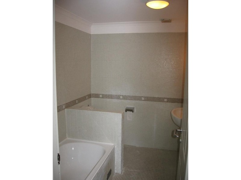 8/60-68 Carrington Road, Waverley NSW 2024