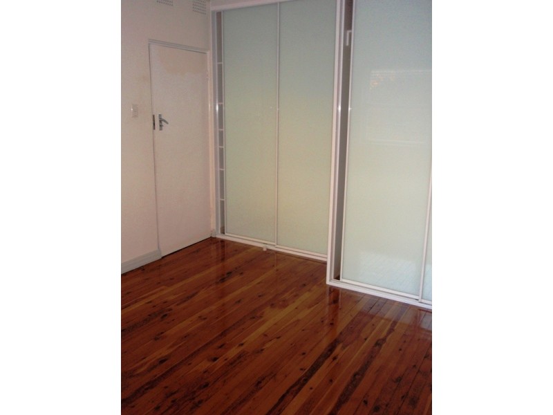 8/125 Old South Head Road, Bondi Junction NSW 2022
