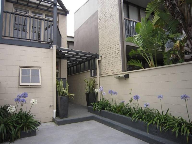 39 Llandaff Street, Bondi Junction NSW 2022