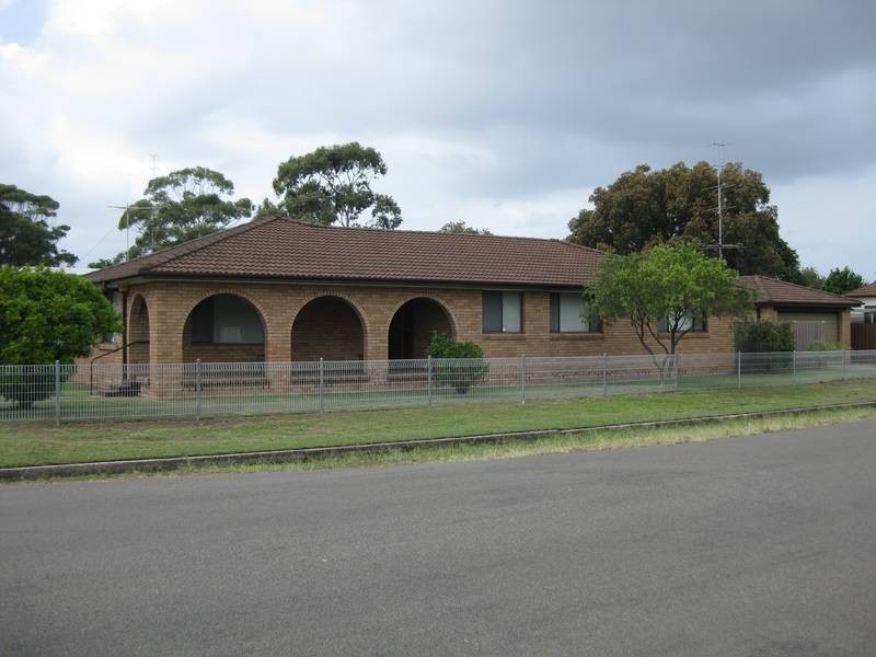 50 Lake Road, Swansea NSW 2281