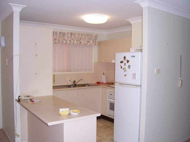 54 Caves Beach Road, Caves Beach NSW 2281