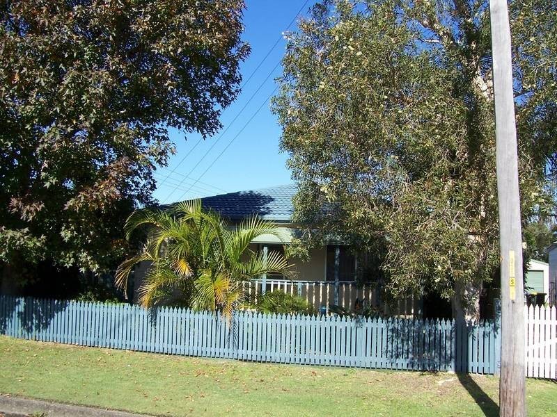 2 Bay Street, Swansea NSW 2281