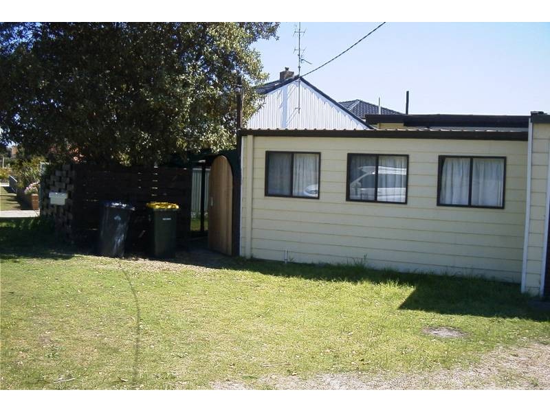 2/59 Ungala Road, Blacksmiths NSW 2281