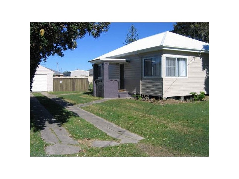 10 Tirril Street, Blacksmiths NSW 2281