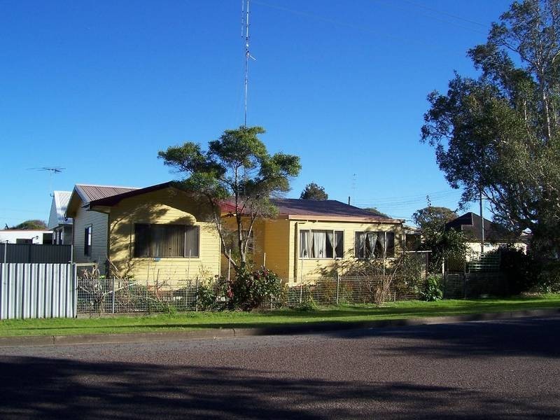 21 Clara Street, Belmont South NSW 2280