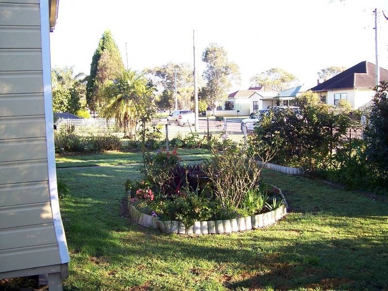 21 Clara Street, Belmont South NSW 2280