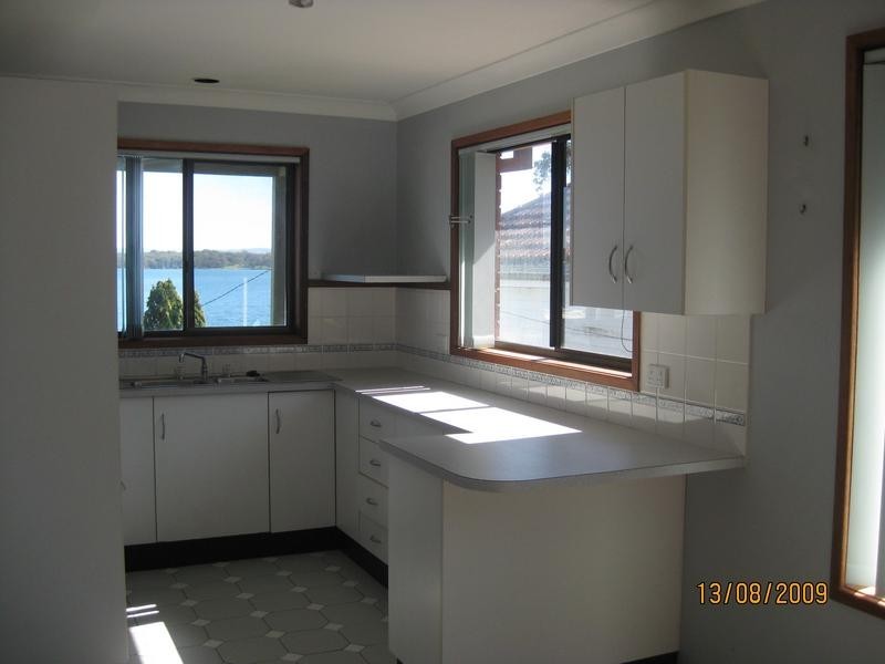 22 Marine Parade, Nords Wharf NSW 2281