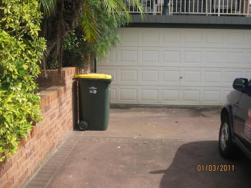 1/6 Cinnabar Close, Caves Beach NSW 2281