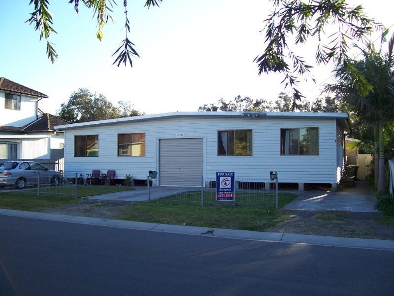 1 Gray Street, Swansea NSW 2281