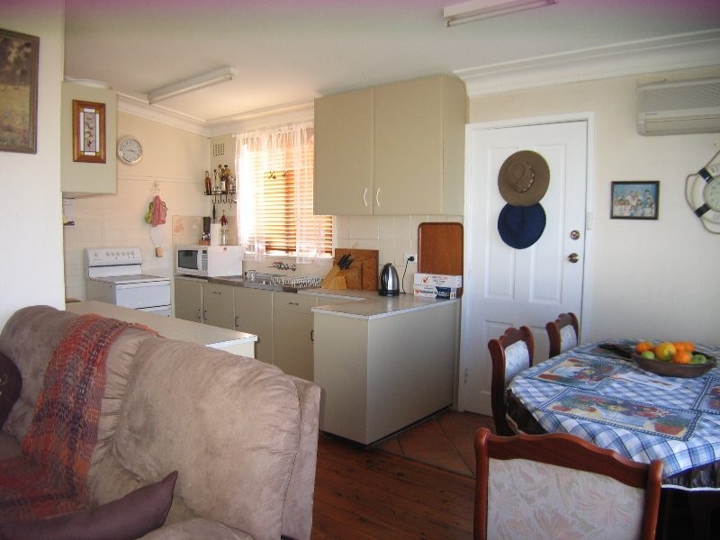 8 Wills Street, Swansea NSW 2281