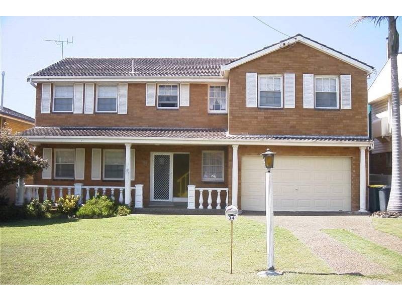 34 Pacific Street, Caves Beach NSW 2281