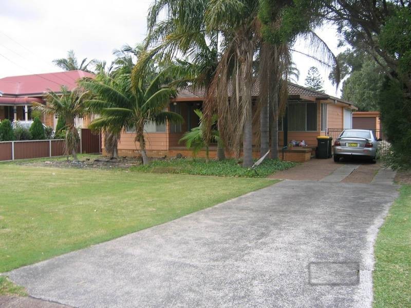 12 Sturt Street, Swansea NSW 2281