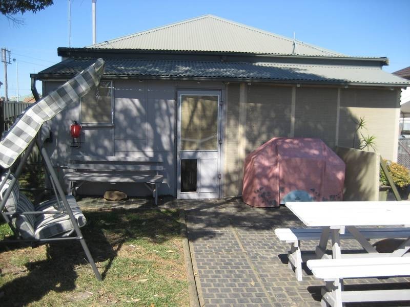 107 Pelican Street, Swansea NSW 2281