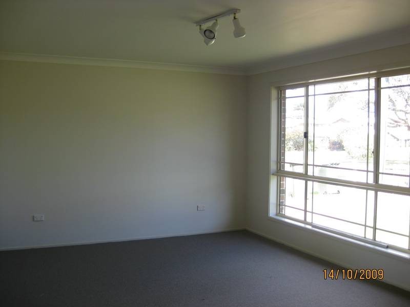 1A Middle Street, Caves Beach NSW 2281