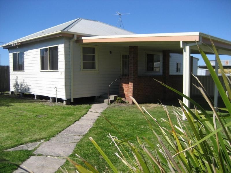 38 Gommera Street, Blacksmiths NSW 2281