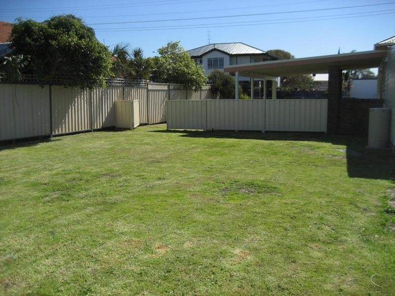 38 Gommera Street, Blacksmiths NSW 2281