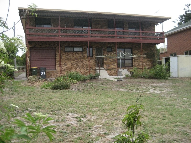 37 Francis, Swansea Heads NSW 2281
