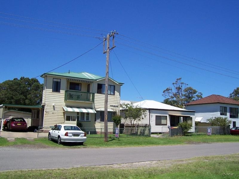 20 The Esplanade, Swansea NSW 2281