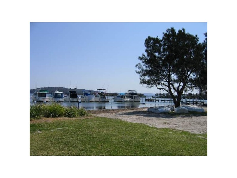 20 The Esplanade, Swansea NSW 2281