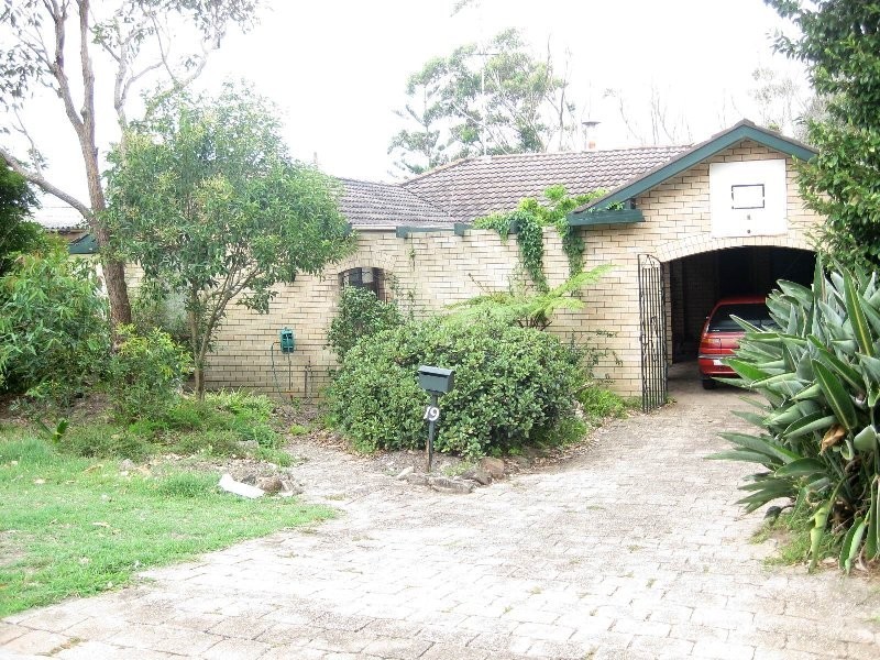 19 New Street, Caves Beach NSW 2281