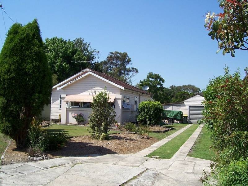 168 Bowman Street, Swansea NSW 2281