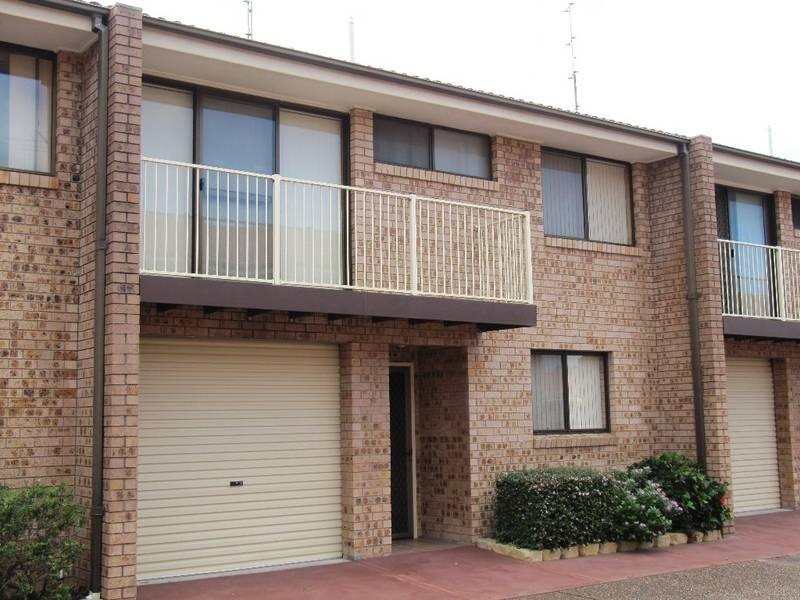 4/8 Wallace Street, Swansea NSW 2281