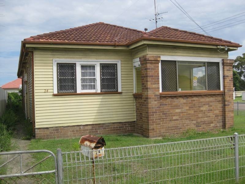 24 Marks Point Rd, Marks Point NSW 2280