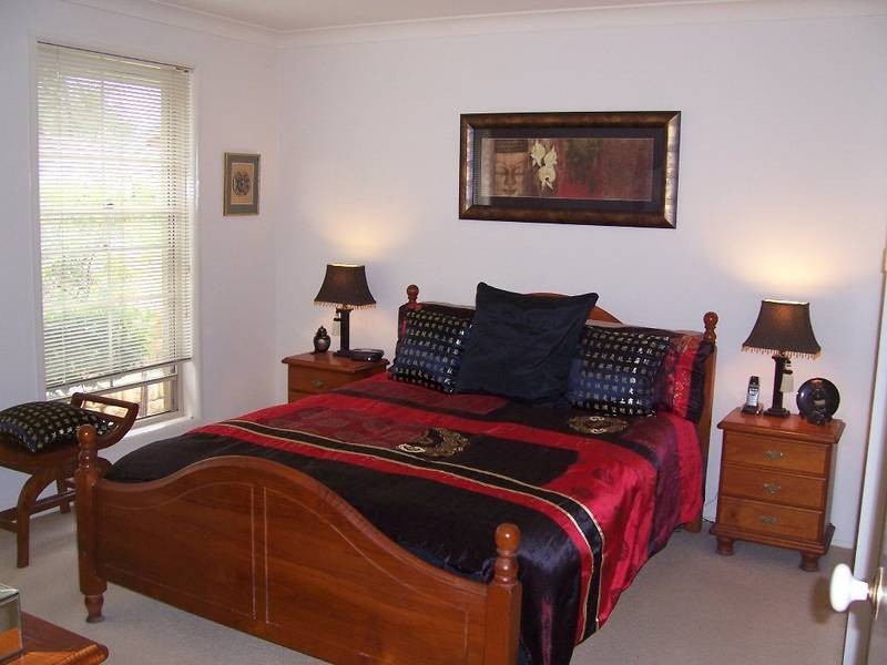 48 Ocean View Parade, Caves Beach NSW 2281