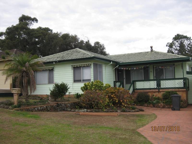 148 Macquarie Grove, Caves Beach NSW 2281