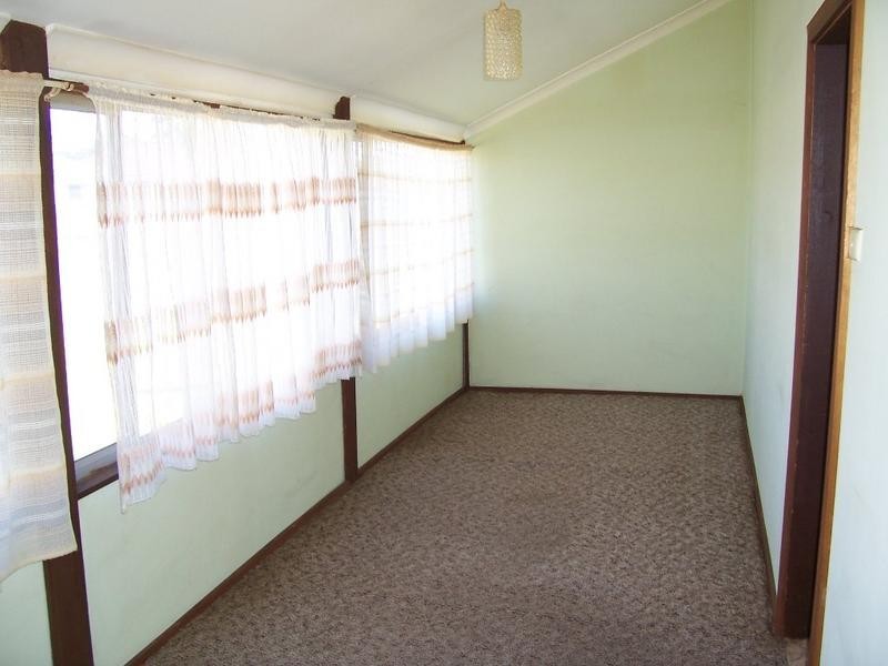 13 Lake Road, Swansea NSW 2281