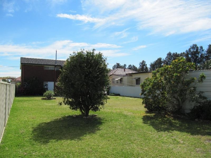 6 Murray Street, Swansea NSW 2281