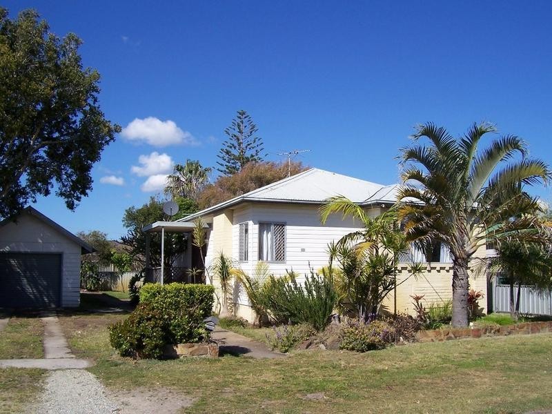 12 Tirril Street, Blacksmiths NSW 2281