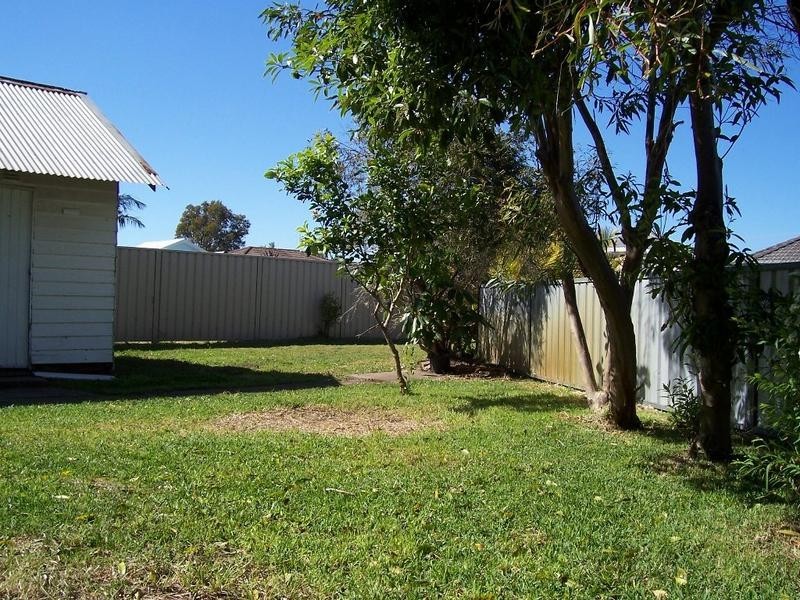 12 Tirril Street, Blacksmiths NSW 2281