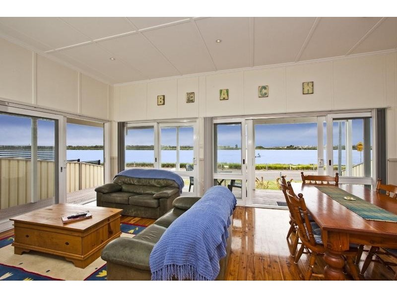 53 Channel Street, Swansea NSW 2281